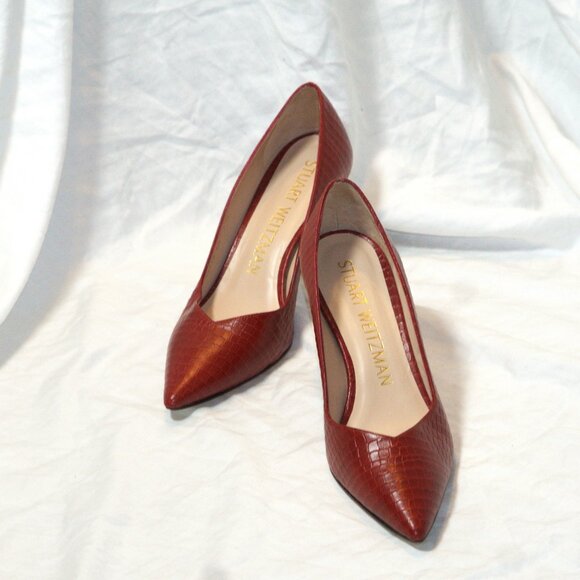 STUART WEITZMAN ‘LANEY’ HEELED PUMPS - Picture 7 of 9